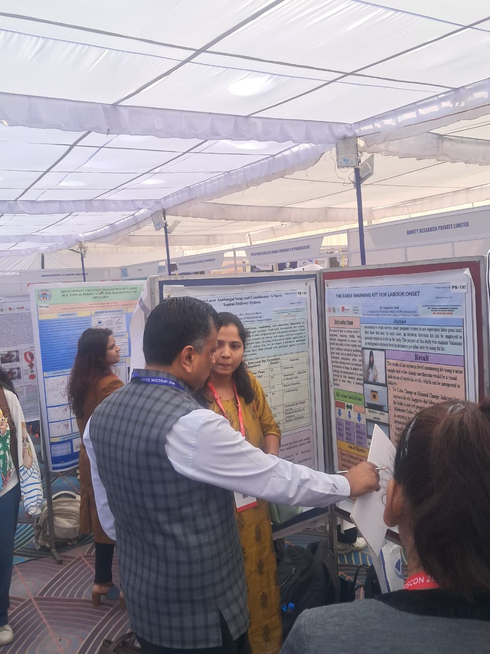 Faculty Members of Smt. Shardchandrika Suresh Patil College of Pharmacy, Chopda attended the IPS–IPSCON 2025 at Punjab University, Chandigarh also Presented a Research Poster at the Conference, showca